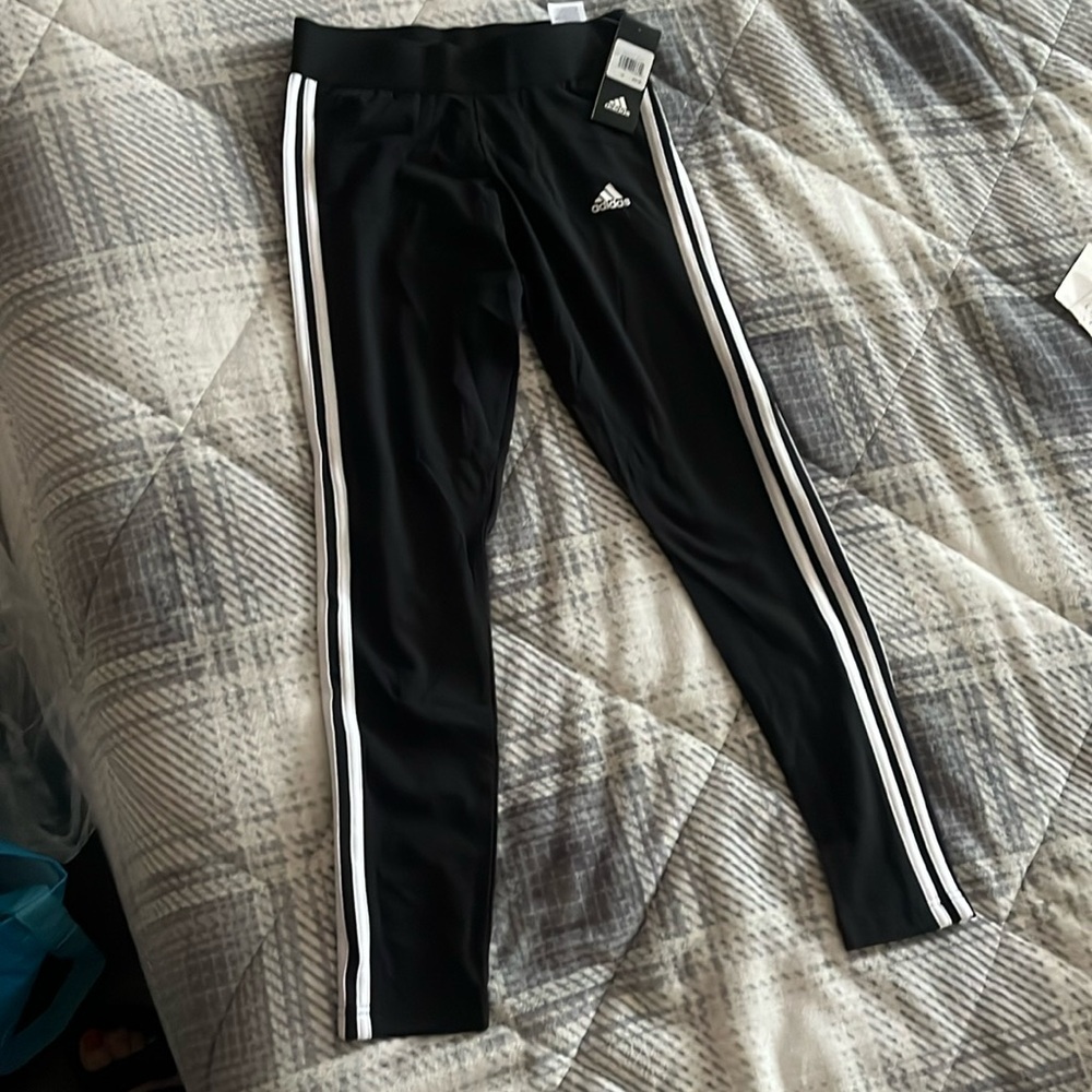 Addidas brand new leggings